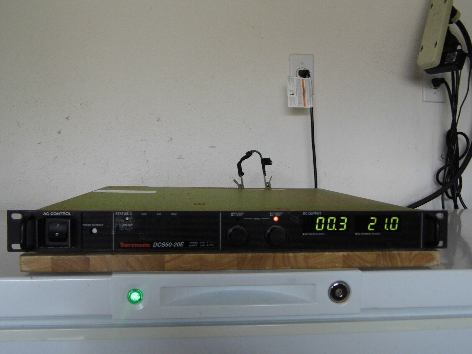 Sorensen DCS50-20E M93 Programmable DC Power Supply 50V, 20A (4 in stock) Sorensen DCS50-20E M93 Programmable DC Power Supply 50V, 20A (4 in stock)